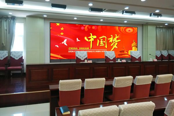 無(wú)縫拼接屏的使用壽命一般是多長(zhǎng)時(shí)間？