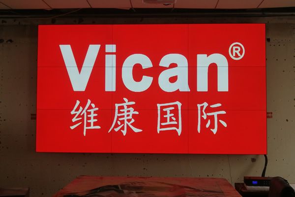 拼接屏產(chǎn)品出現(xiàn)黑屏問題怎么解決？