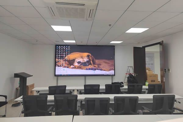 COB顯示屏廠家有哪些，我們要怎么選擇COB顯示屏產(chǎn)品？