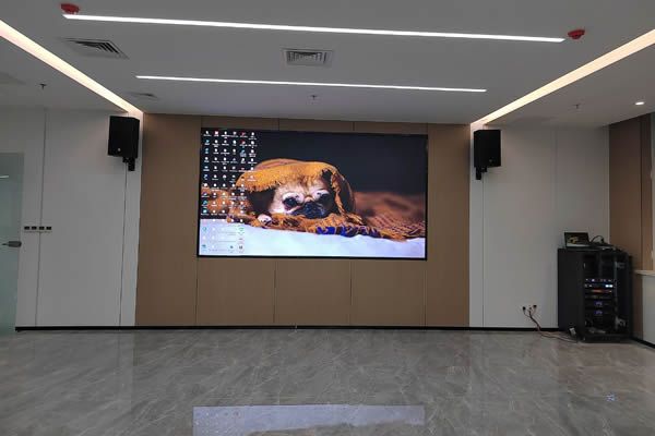 會議室適合使用LED顯示屏嗎，有哪些應(yīng)用優(yōu)勢？