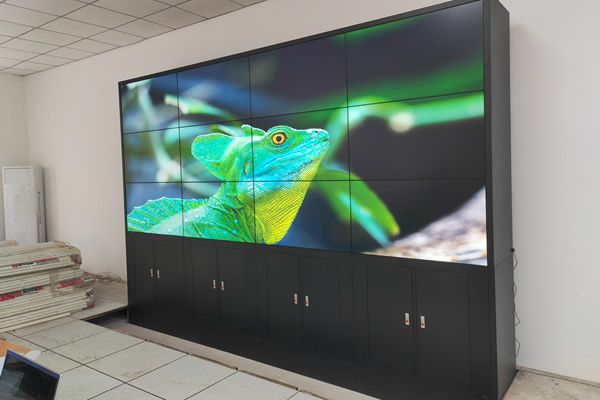 拼接屏是怎么做到4K、6K、8K…顯示的？大分辨顯示解決方案