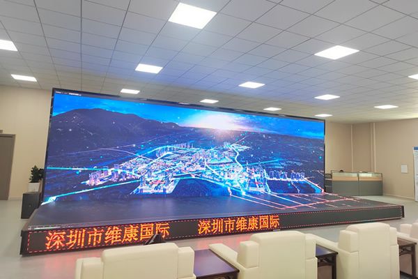 大數(shù)據(jù)平臺(tái)大屏用哪種好？