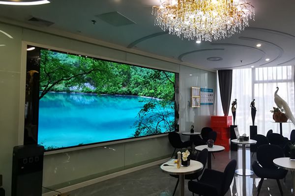 LED顯示屏可以當家庭電視使用嗎，用哪種規(guī)格型號的好？